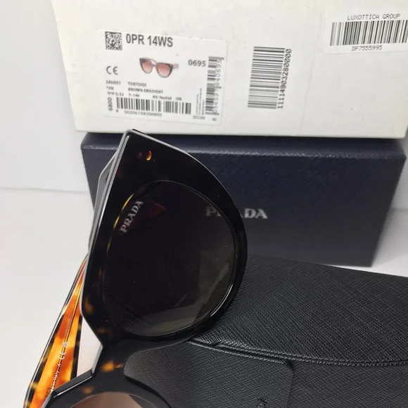 Authentic New PR14WS 2AU6S1 Prada Women\'s Oversized Rounded Cat Eye Sunglasses Prada | Accessories | Authentic New Pr4ws 2au6s1 Prada  main image 4